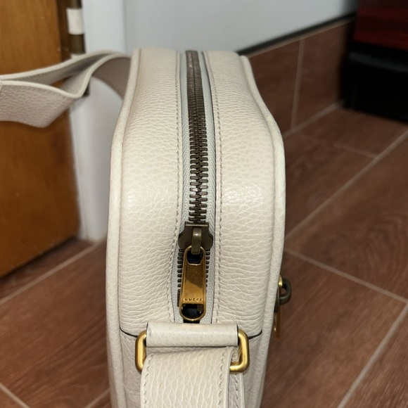 Gucci Off White Logo Print Leather Vertical Messenger Bag Small. - Picture 11 of 14